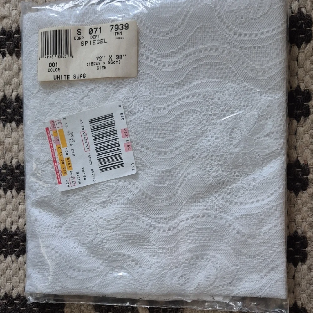 Spiegel White Swag Curtain 72x38